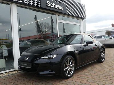 Second-hand Mazda MX5 Kazari 132 CP (97 kW) 2026 Negru Cabrio