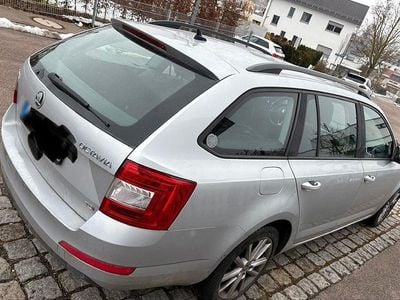 Gebraucht Skoda Octavia Elegance 150 PS (110 kW) 2013 Silber Kombi