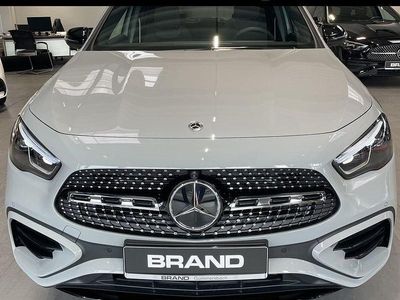 Gebraucht Mercedes GLA200 AMG line 163 PS (119 kW) 2026 Grau SUV