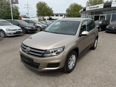 Gebraucht VW Tiguan Trendline 122 PS (89 kW) 2014 Beige SUV