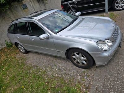 Mercedes C180