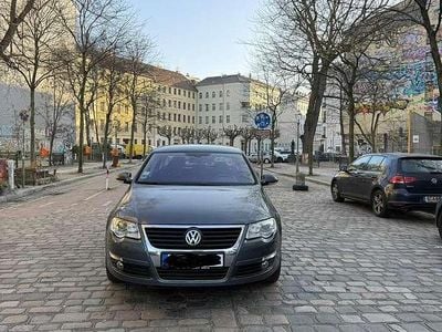 Gebraucht VW Passat 150 PS (110 kW) 2009 Limousine