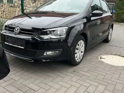 Gebraucht VW Polo 69 PS (50 kW) 2010 Schwarz Kleinwagen