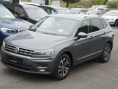 Usata VW Tiguan Comfortline 150 CV (110 kW) 2020 Grigio SUV