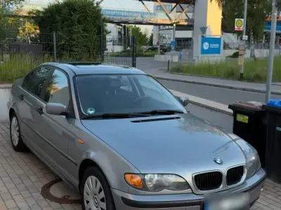Gebraucht BMW 318 143 PS (105 kW) 2004 Grau Limousine