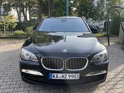 BMW 750