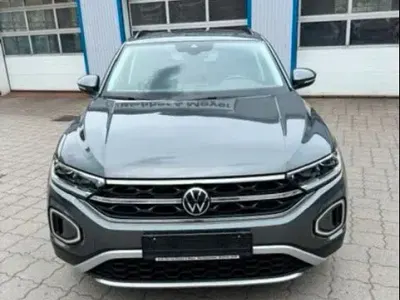 Gebraucht VW T-Roc Style 150 PS (110 kW) 2022 Grau SUV