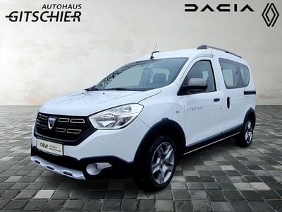 Gebraucht Dacia Dokker Stepway 131 PS (96 kW) 2021 Weiß Van / Kleinbus