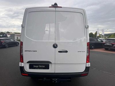 Gebraucht Mercedes Sprinter 149 PS (109 kW) 2023 Weiss Van