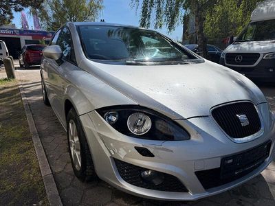 Second-hand Seat Leon 105 CP (77 kW) 2011 Gri Hatchback