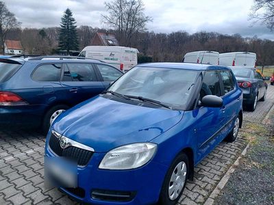 Gebraucht Skoda Fabia 60 PS (44 kW) 2009 Blau Kleinwagen