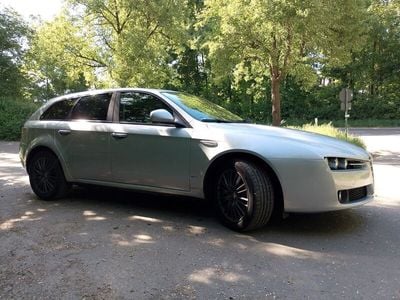 Alfa Romeo 159