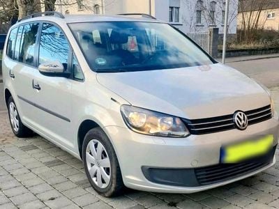 Gebraucht VW Touran 105 PS (77 kW) 2011 Silber Van / Kleinbus