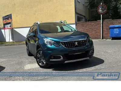 Gebraucht Peugeot 2008 Allure 120 PS (88 kW) 2019 Grün SUV