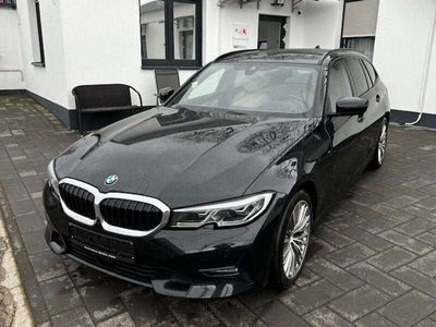 gebraucht BMW 320 320 d xDrive Sport Line Laserlicht Head-Up Panoram