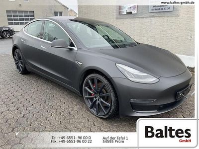 Schwarz Gebraucht 2019 Tesla Model 3 Performance Limousine | 20.850 € (Fairer Preis)