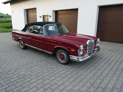 Używany Mercedes W111 1968 Kabriolet