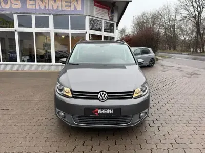 Gebraucht VW Touran Comfortline 140 PS (102 kW) 2011 Andere Van / Kleinbus