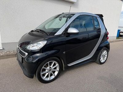 Gebraucht Smart ForTwo Cabrio 52 PS (38 kW) 2012 Schwarz Cabrio