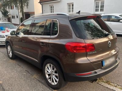 gebraucht VW Tiguan 2.0 TDI BlueMotion Tech Sport & Style...