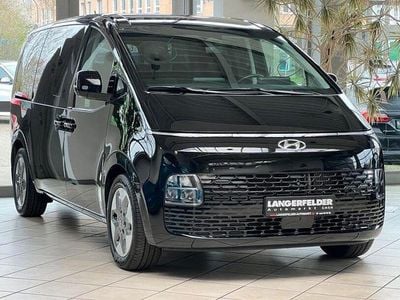 Usata Hyundai Staria Prime 177 CV (130 kW) 2023 Nero Monovolume