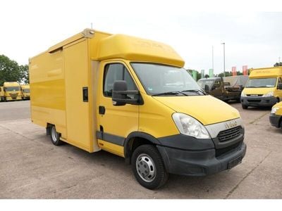 Gelb Gebraucht 2013 Iveco Daily Van | 8.925 €