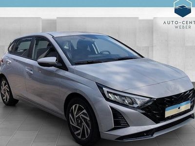 Neu Hyundai i20 Trend 100 PS (73 kW) 2025 Grau Limousine