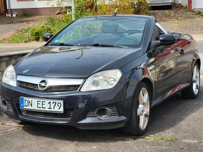 Gebraucht Opel Tigra Sport 90 PS (66 kW) 2005 Schwarz Cabrio