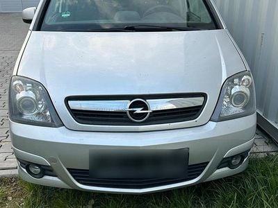 Gebraucht Opel Meriva 105 PS (77 kW) 2008 Silber Van / Kleinbus