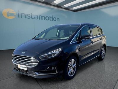 Second-hand Ford S-MAX Titanium 190 CP (139 kW) 2021 Negru Monovolum