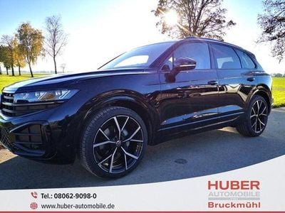 Neu VW Touareg R-line 286 PS (210 kW) 2025 Grenadillschwarz metallic SUV