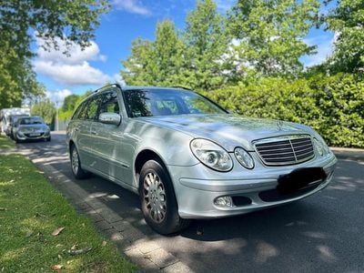 Mercedes E220