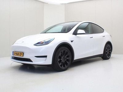 Gebraucht Tesla Model Y Standard Range 225 kW (306 PS) 2023 Weiß SUV