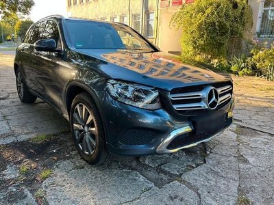 Mercedes GLC220