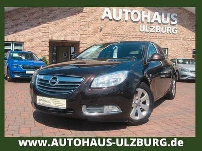 Gebraucht Opel Insignia Edition 110 PS (80 kW) 2012 Braun Limousine