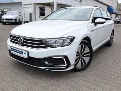 Gebraucht VW Passat 218 PS (160 kW) 2020 Weiß Kombi