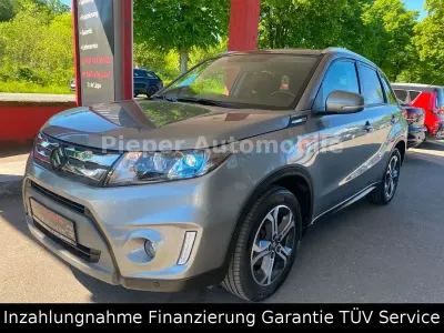 Gebraucht Suzuki Vitara Comfort+ 120 PS (88 kW) 2015 Grau SUV