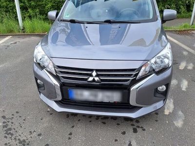 gebraucht Mitsubishi Space Star neuwertig 8fach bereift Garantie bis 2028