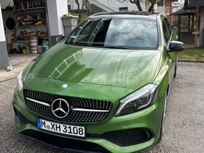 Gebraucht Mercedes A200 AMG line 136 PS (100 kW) 2016 Grün Limousine
