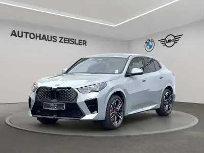 Neu BMW iX2 M Sport 230 kW (313 PS) 2025 M brooklyn grau SUV