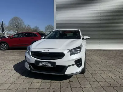 Gebraucht Kia XCeed Spirit 141 PS (103 kW) 2021 Weiß SUV