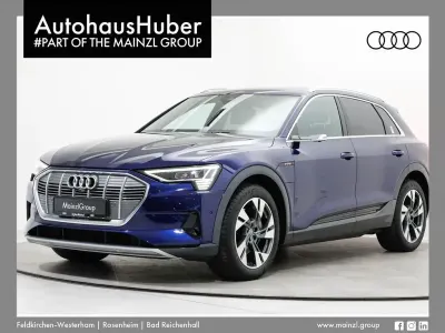 Gebraucht Audi e-tron Ambiente 300 kW (408 PS) 2022 Navarrablau metallic SUV
