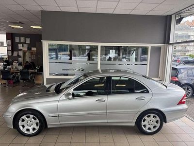 Silber Gebraucht 2005 Mercedes C200 Elegance Limousine | 4.990 € (Fairer Preis)