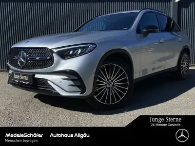 Gebraucht Mercedes GLC220 AMG 197 PS (144 kW) 2025 Silber SUV