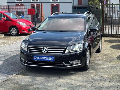 Gebraucht VW Passat Highline 140 PS (102 kW) 2013 Schwarz Kombi