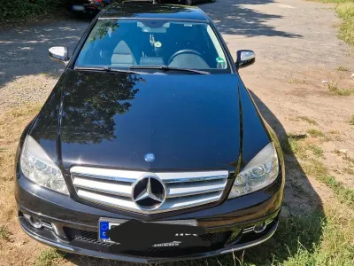 Gebraucht Mercedes C200 Avantgarde 184 PS (135 kW) 2008 Schwarz Limousine