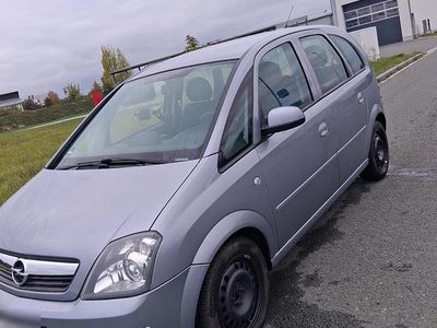 Gebraucht Opel Meriva 95 PS (69 kW) 2008 Silber Van / Kleinbus