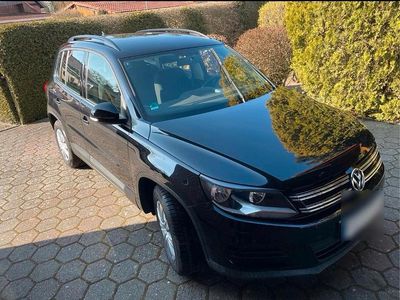 Gebraucht VW Tiguan 110 PS (80 kW) 2015 Schwarz SUV