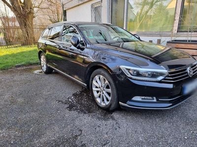 Gebraucht VW Passat Highline 190 PS (139 kW) 2015 Schwarz Kombi