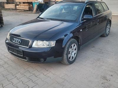 Gebraucht Audi A4 130 PS (95 kW) 2002 Schwarz Kombi